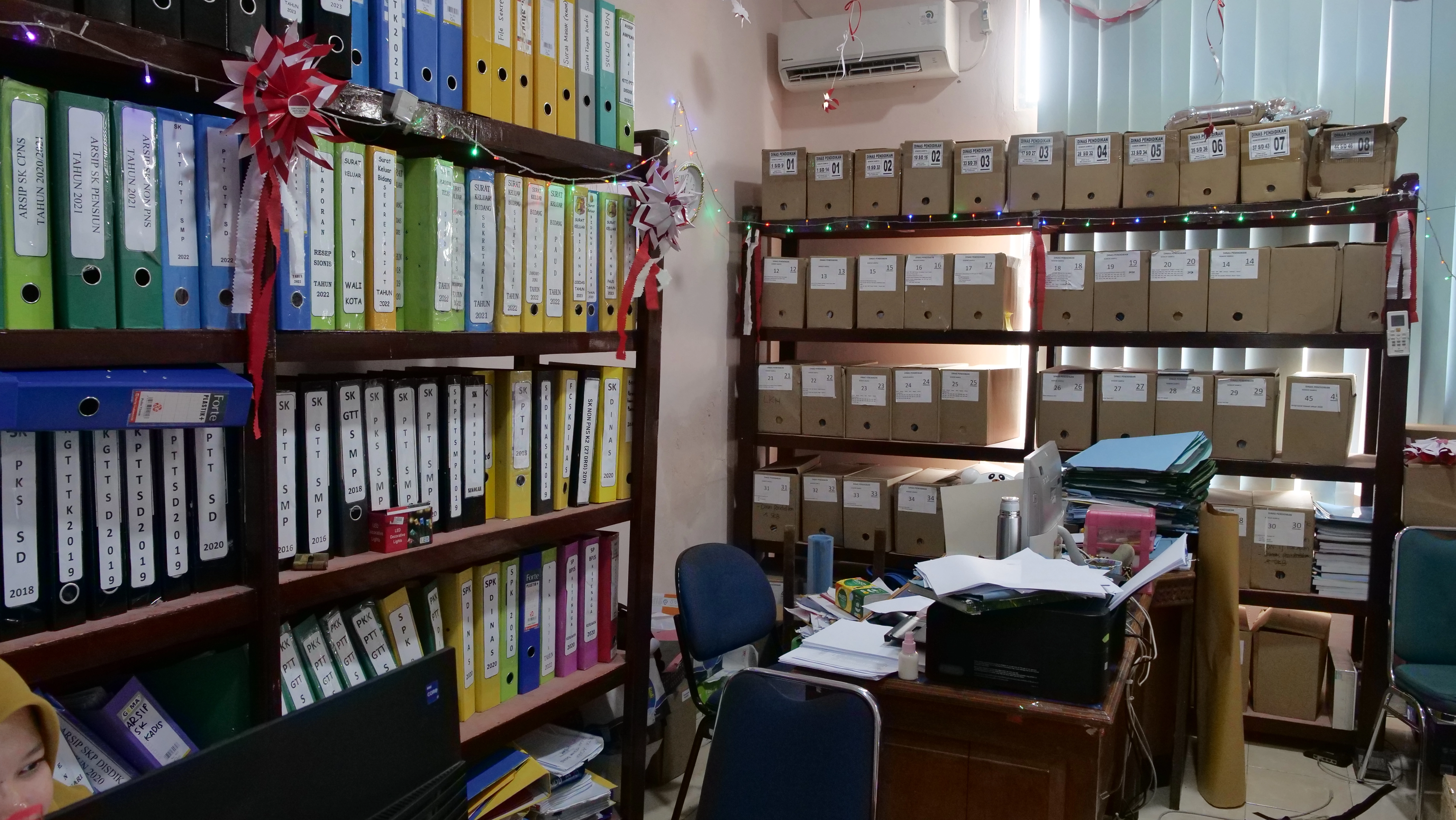 Ruang Arsip/Record Center