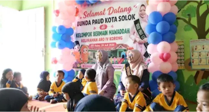 Bunda PAUD Kota Solok  Sosialisasikan Pencegahan Kekerasan dan Wajib Belajar 1 Tahun Prasekolah di KB Mawaddah