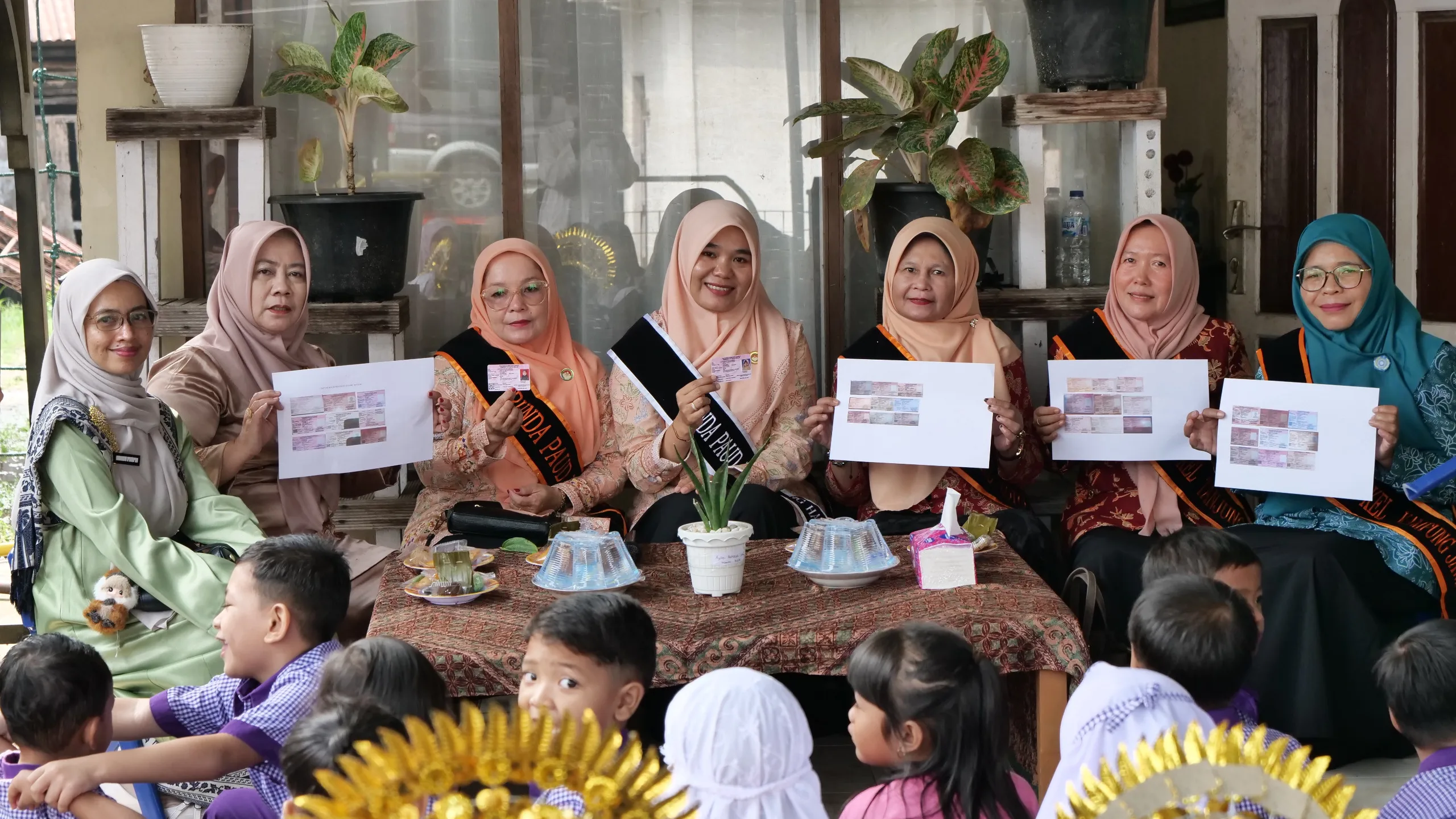 Bunda PAUD Kecamatan Tanjung Harapan Sosialisasikan Manfaat KIA di PAUD Anak Ku Sayang