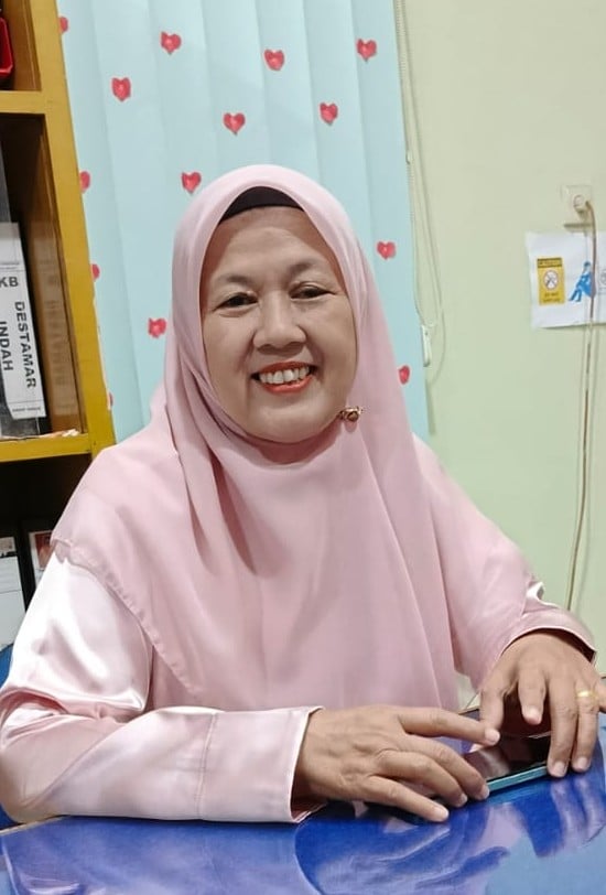 YUNITA SULISTIYAWATI,S.Pd M.Pd